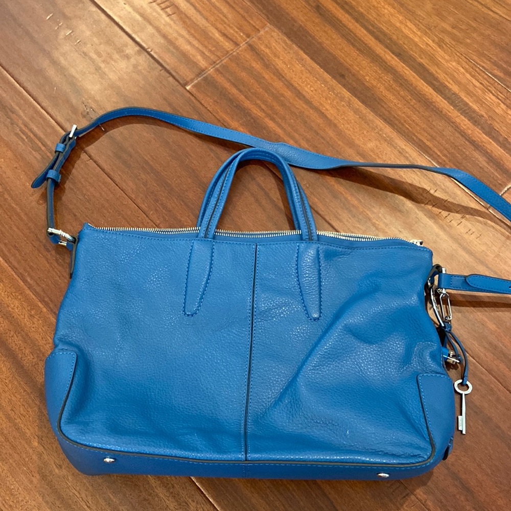 Brand new Tumi purse